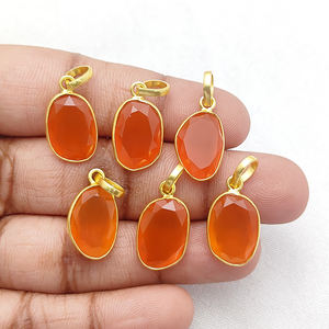 925 Sterling Silver Birthstone Pendentif Cornaline Gemstone Bezel Charm avec Lunette Fantaisie Inégale Bijoux En Gros pour Les Chrétiens - Product Image 4