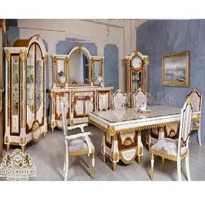 Juego de mesa de comedor tallada de diseño real y elegante Juego de muebles de comedor tallados de 6 plazas Mesa de comedor tallada a mano de Royal Palace - Product Image 1