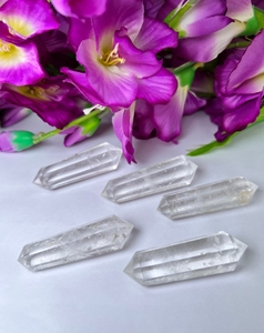 Cristal de quartz clair à double terminaison, poli, en forme de crayon, pierre précieuse naturelle, pierre de guérison, artisanat - Product Image 2