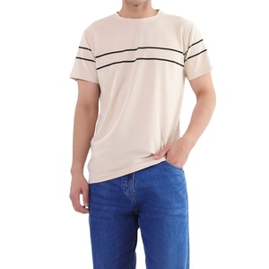 T-shirt vierge 220 g/m² coupe ample longue décontractée à motif col rond 100 % coton extensible vente en gros à bas prix pour hommes - Product Image 4