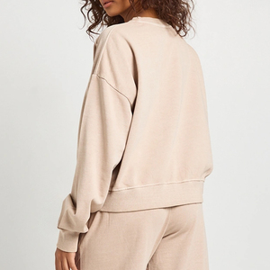 Conjunto Deportivo de Dos Piezas para Mujer, Suave, Transpirable y Duradero, Colores/Tallas Personalizadas, Ropa de Invierno Cómoda, Corte Holgado con Diseño de Logotipo - Product Image 5