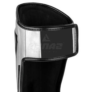 Espinillera Ligera con Soporte Estable para las Piernas, Forro Interior Suave y Estructura Reforzada - Product Image 3