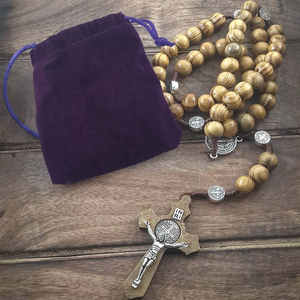 ไม้ประดับผนังรูปพระแม่มารีแบบแขวน ทำด้วยมือจากไม้เนื้อแข็ง พร้อมไม้กางเขนนักบุญเบเนดิกต์ประดับด้วยลูกปัดโลหะผสมและไข่มุก ของตกแต่งสไตล์อินเดีย - Product Image 6