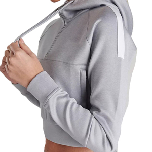 Tops cortos de mujer de alta calidad con diseño de capucha de logotipo personalizado para el invierno-¡Diseña tu propio estilo! ¡Precio razonable! - Product Image 2