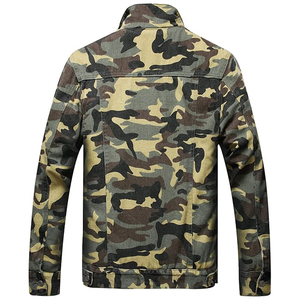 Vêtements d'extérieur décontractés OEM pour hommes, veste en jean coupe-vent ample et épaisse de camouflage et de style Hip Hop avec techniques brodées - Product Image 6