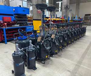 Drainage d'huile par aspiration Draper et aspirateur 90L, corps en acier, équipement de réparation automobile pour l'évacuation des gaz d'échappement, avec garantie de 2 ans - Product Image 1