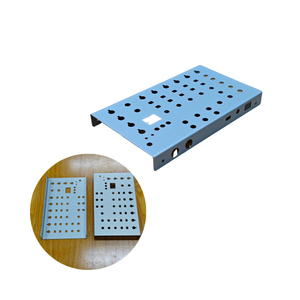 Doblado y punzonado de precisión Sistemas de carcasa de caja eléctrica Fabricación de chapa para cubierta de montaje de gabinete - Product Image 5