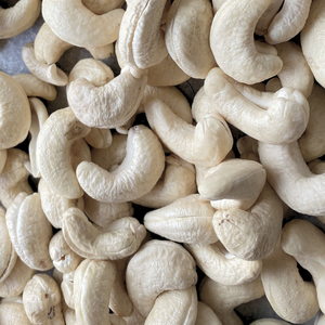 ซันติโกถั่วเม็ดมะม่วงหิมพานต์จากเวียดนามผู้ผลิตที่เชื่อถือได้ Ww320พรีเมี่ยมจากซันติโกเวียดนาม - Product Image 1