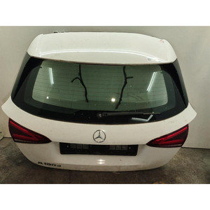 PIEZA TRASERA COMPLETA MERCEDES Clase A Serie (W177) A1777401400 608915(K9K) (18>) - Product Image 1