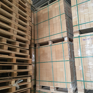 Uso de bloques de astillas de madera para tablero de partículas hueco de pie de paleta de madera comprimido, muchos tamaños hechos en bloque de aserrín de Vietnam - Product Image 6