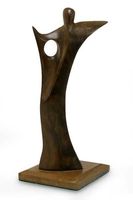 Grandes sculptures en bois modernes pour la décoration intérieure et extérieure, améliorant les espaces extérieurs avec une forme de papillon et une finition brune