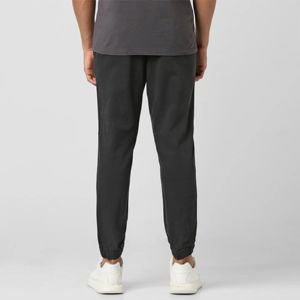 Joggers extensibles pour hommes pour un style de vie actif-Ajustement confortable, idéal pour la salle de sport et les vêtements décontractés, disponibles en différentes couleurs - Product Image 4
