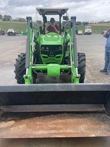 Tractor 2020 Deutz-Fahr 4080E Excelente estado con precio competitivo Características Componentes esenciales Bomba y caja de cambios - Product Image 4