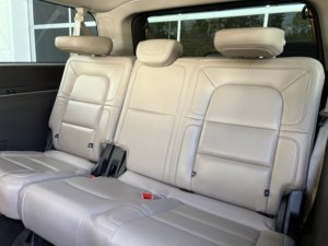 Lincoln Navigator L Reserve 2024 d'occasion en excellent état - Product Image 6