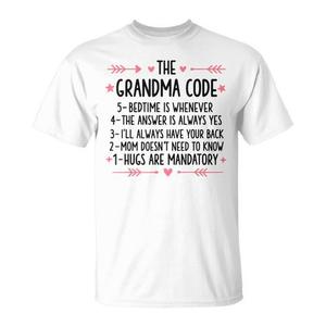 T-shirt promozionale Grandma Code con grazioso design per nonna - Product Image 2