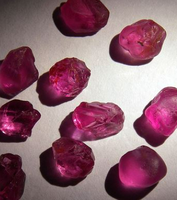 Pink leuchtend rosa Saphir FL Grade Lab Erstellt rohe Edelsteine mit Mohs Härte 9 Luxuriöser Diamant