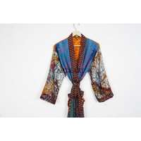 Robe Kimono Japonaise Vintage Unique Faite à la Main en Soie pour Femme, Patchwork Longue Élégante et Douce pour l'Été et le Printemps, Vêtement de Nuit Respirant de Haute Qualité