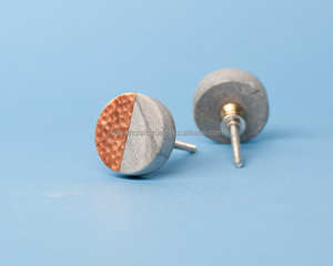 Boutons de porte élégants et modernes Garniture en laiton Artisanat à la main Poignées colorées Bouton de tiroir Pierre de marbre rectangulaire de haute qualité avec doré - Product Image 2