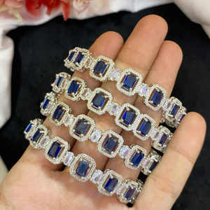 ราคาขายส่งกำไลข้อมือเจ้าสาวอินเดียชุบเงินโบราณสำหรับผู้หญิง ขนาด สี และโลโก้ตามสั่ง ดีไซน์ทันสมัย - Product Image 5