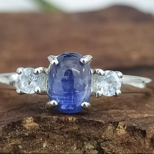 Anillo de cianita azul, anillo de compromiso de tres piedras de plata de ley, joyería de piedras preciosas naturales para regalo de mujer - Product Image 1