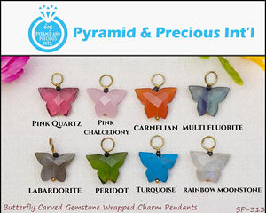 Pendentif à breloque en calcédoine rose sculptée papillon - Product Image 2