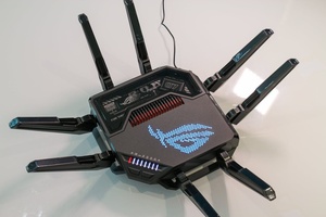 Boîtier sans fil de conception innovante compatible avec le routeur de jeu WiFi 7 quadri-bande GT-BE98, mode jeu mobile, AURA RGB, AiMesh Network, VPN - Product Image 6