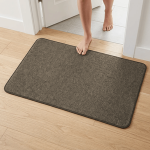 Alfombra Delgada de Poliéster Lavable a Máquina Antideslizante con Reverso de Goma Espumada, Diseño Geométrico Moderno Marrón DarianA Twist, 45x75cm - Product Image 3