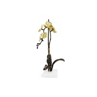 Sculpture d'inspiration naturelle en métal noir audacieux Ornement de table contemporain Accent artistique créatif pour les maisons élégantes