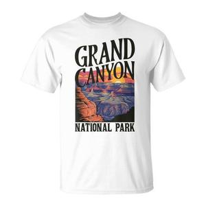 T-shirt classica per viaggi, escursioni e campeggio nel Parco Nazionale del Grand Canyon - Set regalo culturale e turistico - Product Image 1