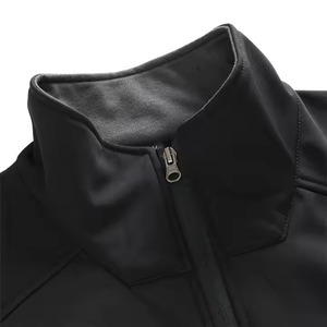 Veste Softshell imperméable coupe-vent tactique de sport de randonnée en polaire pour homme avec logo personnalisé - Product Image 4