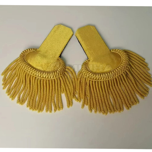 ไหล่อินทรธนูเพิ่มรายละเอียดที่ไม่ซ้ำกันและพื้นผิวให้กับแจ็คเก็ตและเสื้อทำงานไหล่อินทรธนู - Product Image 2