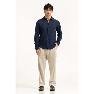 Polo de Corte Regular, Tejido de Punto de Alta Calidad, Antiarrugas, Bordado, Color Oscuro, Corte Ajustado y Holgado, MN-PSH-WS25-022 - Product Image 3