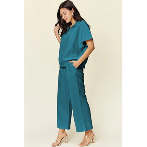 Ensemble haut et pantalon à manches courtes à demi-fermeture éclair à la mode pour une tenue décontractée Ensemble haut et pantalon à demi-fermeture éclair confortable pour des week-ends détendus - Product Image 3