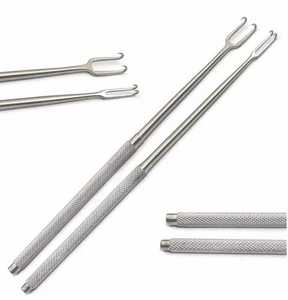 Instrument chirurgical à crochet simple ou double en acier inoxydable pour la rétraction de la peau en chirurgie plastique - Product Image 1