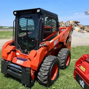 Chargeuse compacte sur pneus KIOTI SL750, moteur diesel 74 CV, boîte de vitesses PLC, pompe hydraulique, godet de précision haute performance, cabine fermée - Friends - Product Image 1