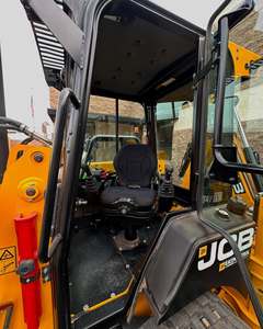 Excellent modèle 2023 d'occasion JCB 1CXT, Chargeuse-pelleteuse sur chenilles compacte, Chargeuse sur chenilles, Excavatrice, avec godet frontal, pour la construction et l'agriculture - Product Image 4