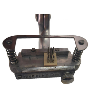 Pinza de Tatuaje Veterinaria de Aluminio Fundido a Presión, Estándar 3/8, 4 Dígitos, Liberación de Espacio, Precio Económico, OEM - Product Image 5