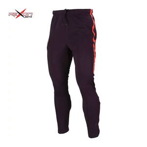 Ensemble sweat à capuche court et short en molleton pour hommes et filles, personnalisable avec broderie de logo et nom de marque - Product Image 3