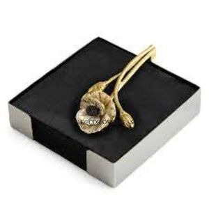 Venta al por mayor a granel mariposas chapadas en oro diseñador plata brillante Metal pulido servilletero accesorios de decoración de mesa - Product Image 2