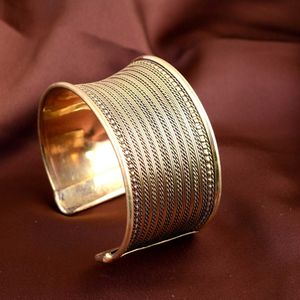 Brazalete Elegante de Latón, Anillo de Puño, Chapado en Oro, Joyería Hecha a Mano para Mujer, Uso Diario, Étnico, para Bodas, Duradero - Product Image 2