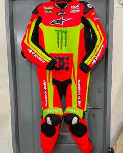 ชุดมอเตอร์ไซค์หนังสำหรับผู้ชายรุ่นใหม่ล่าสุด สวมใส่สบาย ระบายอากาศได้ดี เหมาะกับทุกฤดูกาล ขั้นต่ำในการสั่งซื้อน้อย - Product Image 6