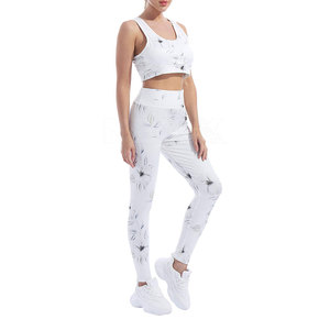 Ensemble de yoga pour femmes en polyester extensible dans les quatre sens, léger et durable, motif uni, respirant, séchage rapide, taille plus, 2 pièces - Product Image 2