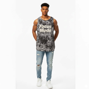 Débardeur gris tie-dye pour homme, sans manches, avec typographie « Focus Mode », style streetwear décontracté, fitness, mockup - Product Image 1