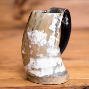 Ensemble de mugs en corne de bœuf de style viking très demandé, corne à boire faite à la main avec sac, verre à liqueur, ensemble cadeau parfait - Product Image 5