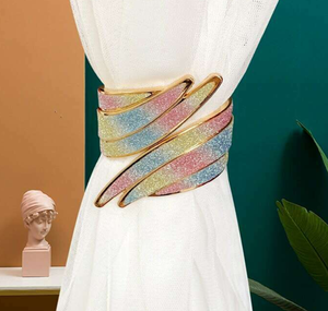 Accessoire de décoration d'intérieur élégant de retenue de rideau en métal en spirale unique pour les fenêtres élégantes disponibles au prix de gros - Product Image 6