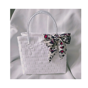 Bolsa de transporte de plástico de moda de Vietnam para embalaje al por menor y compras con estilo reutilizable y fuerte - Product Image 3