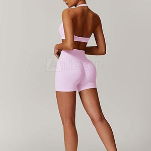 Logo personnalisé ensemble haut et short de yoga pour femmes vente en gros de haut et short de yoga pour femmes pour les marques de vêtements de sport - Product Image 5