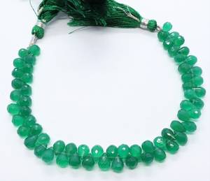 Cuentas de ónix verde natural facetadas en forma de lágrima de 5x7-6x8 mm, cuentas sueltas de ónix verde, cuentas de ónix verde para la fabricación de joyería. - Product Image 4