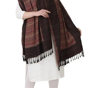 Châle en laine uni pour femme, fabriqué par un fabricant professionnel, en solde à prix réduit pour l'hiver, idéal pour les couvre-chefs islamiques - Product Image 5