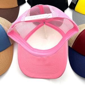 Chapeau de camionneur en mousse à 5 panneaux brodé sur mesure en gros casquettes en maille de coton en toile unie pour couvre-chef - Product Image 3